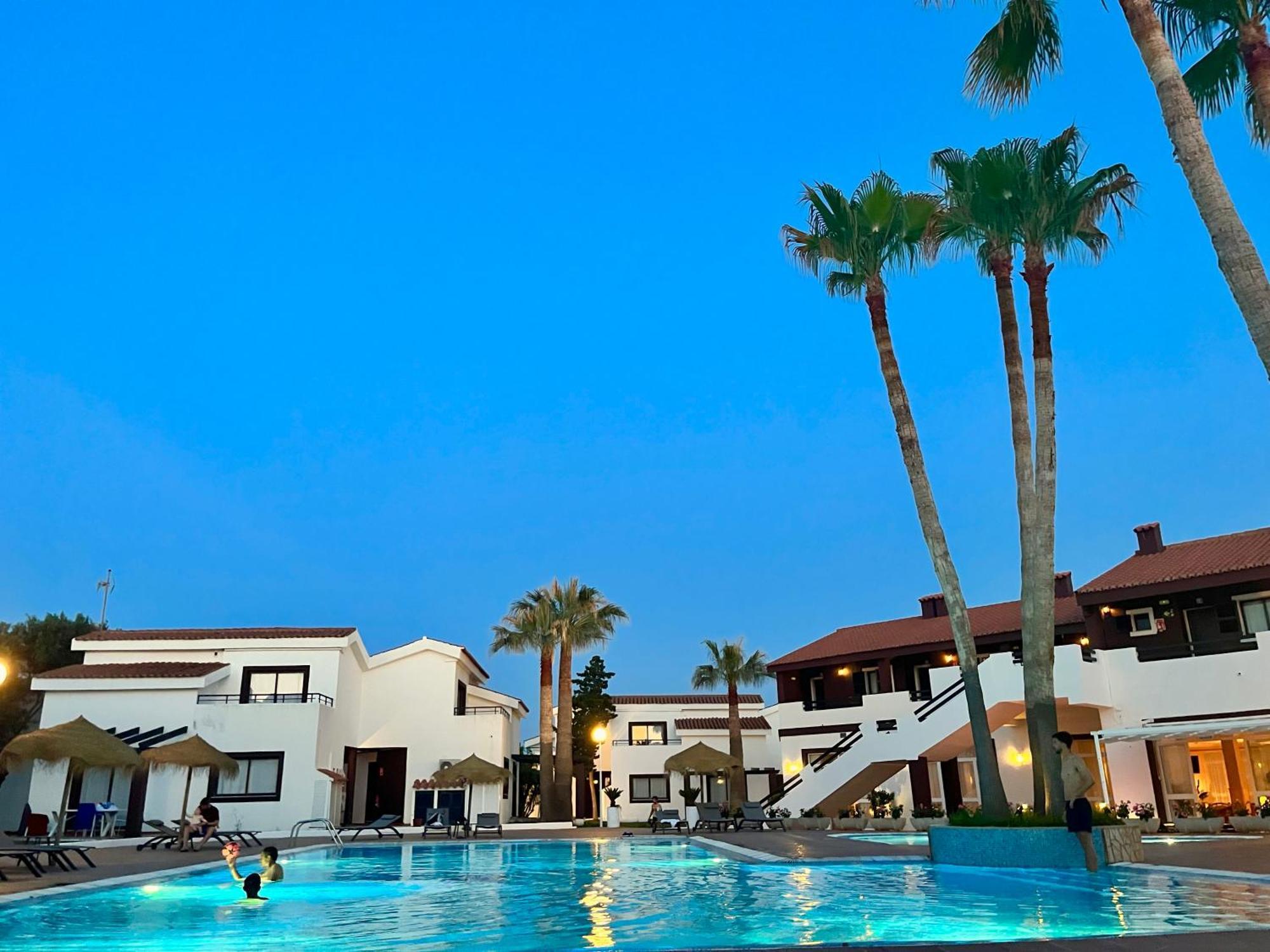 Nuramar Resort&Villas Cala'N Bosch  Exteriör bild