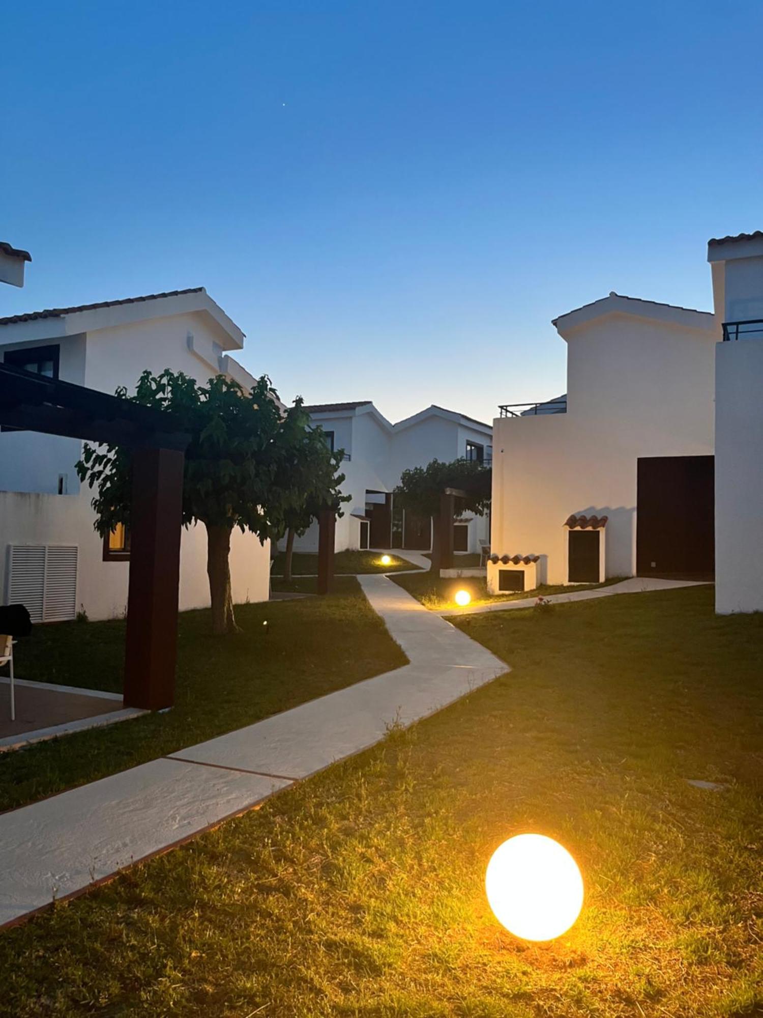 Nuramar Resort&Villas Cala'N Bosch  Exteriör bild