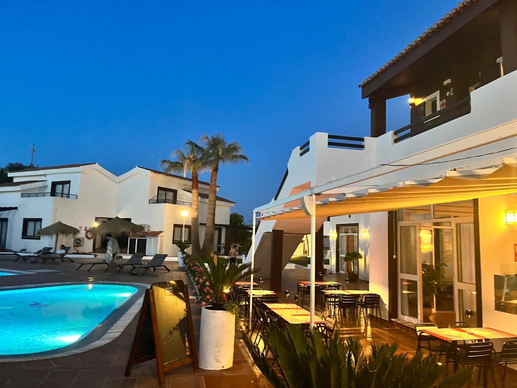 Nuramar Resort&Villas Cala'N Bosch  Exteriör bild