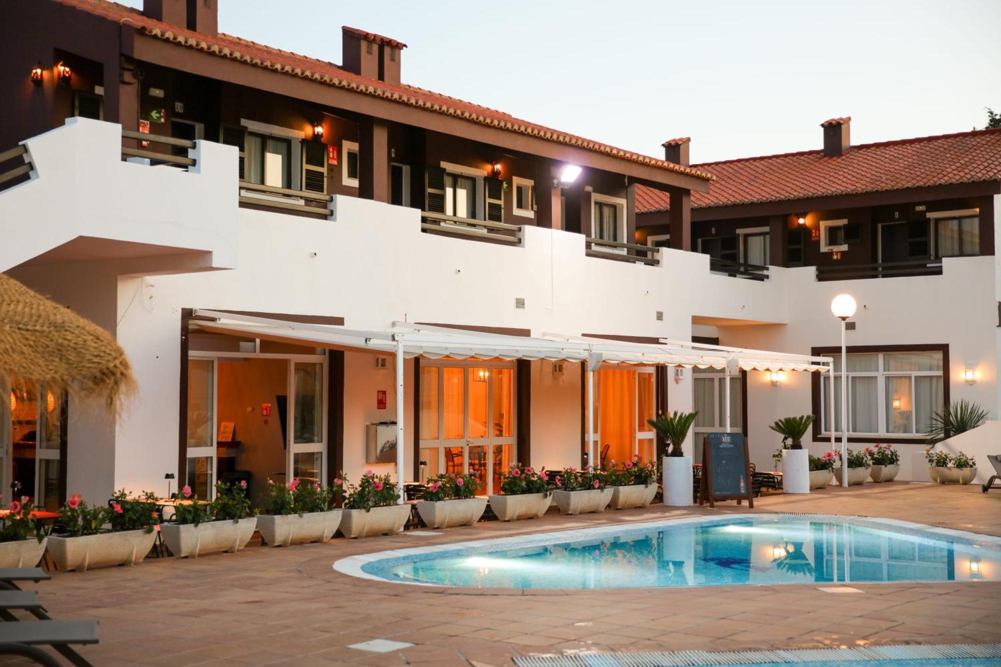 Nuramar Resort&Villas Cala'N Bosch  Exteriör bild